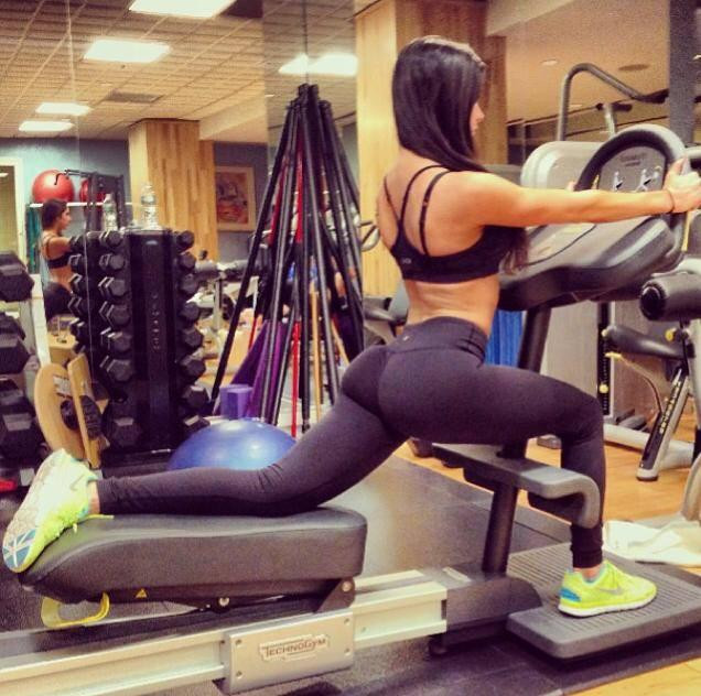 Sporcu Jen Selter, Instagramı sallamaya devam ediyor Sporcu Jen Selter, Instagramı sallamaya devam ediyor