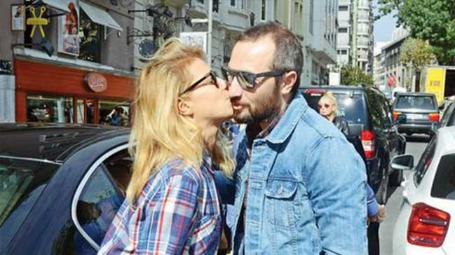 Sana aşık değilim evlenemem