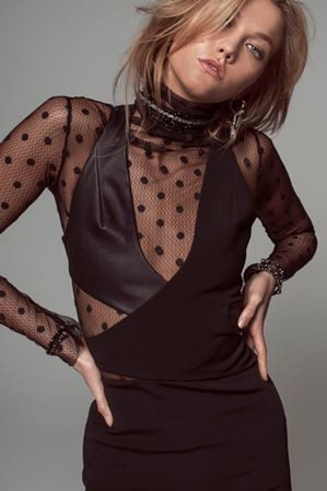 Dünyanın en seksi bilgisayar dehası Karlie Kloss