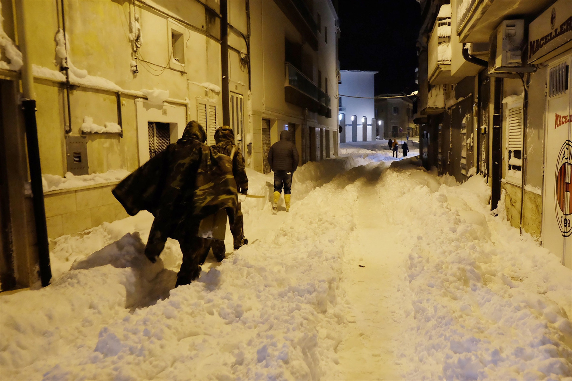 Dondurucu soğuklar Avrupa’yı da esir aldı