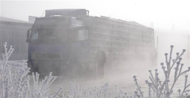 Kanalizasyon patladı ve... Gömüldüler