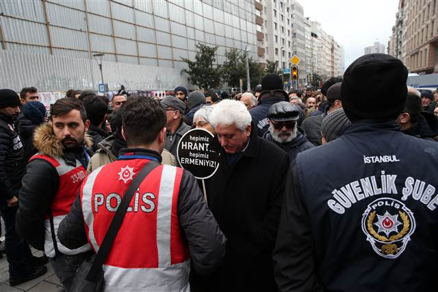 Hrant Dink için toplandılar