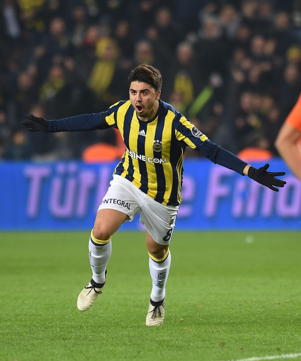Fenerbahçe - Medipol Başakşehir maçının fotoğrafları