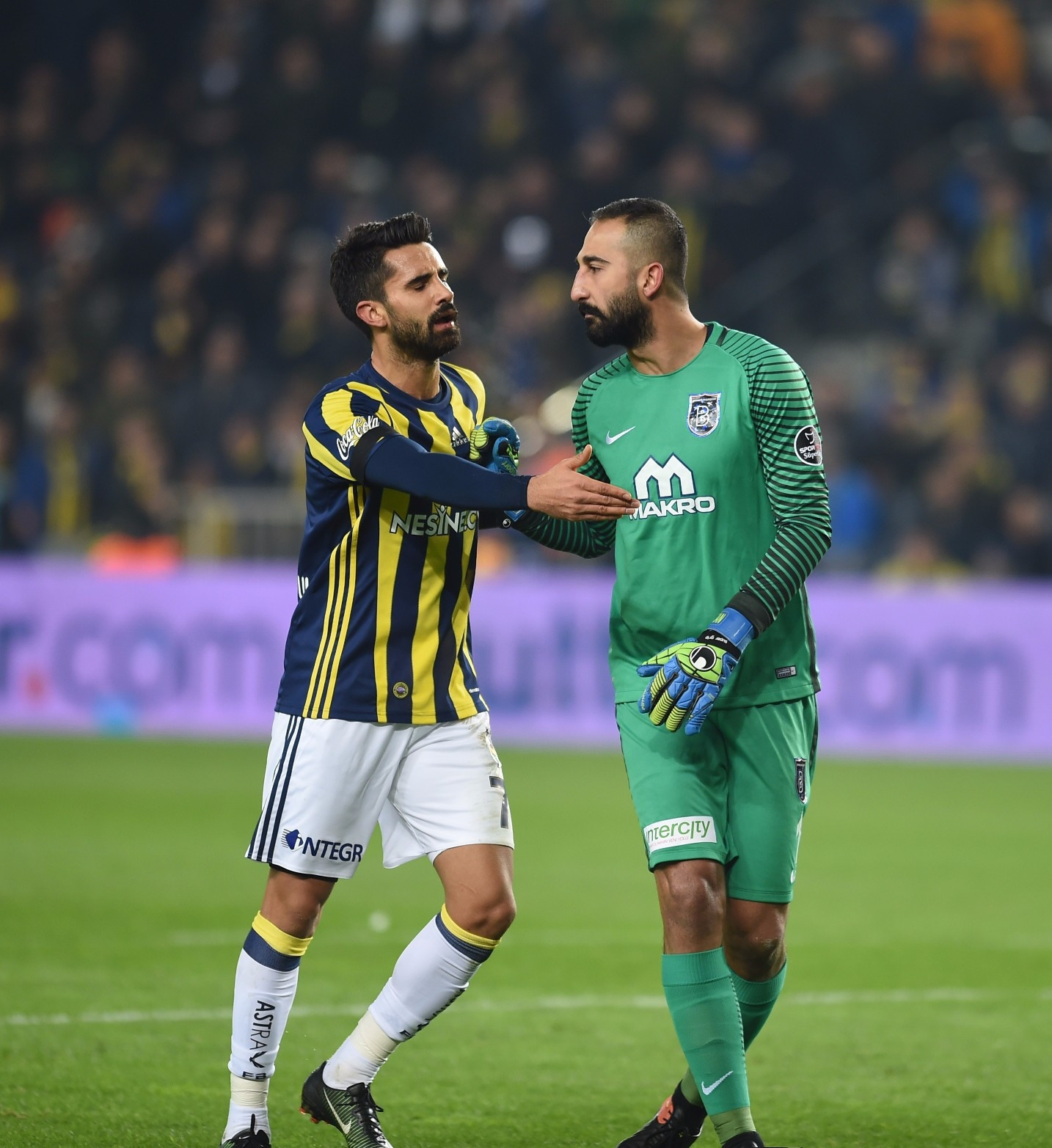 Fenerbahçe - Medipol Başakşehir maçının fotoğrafları