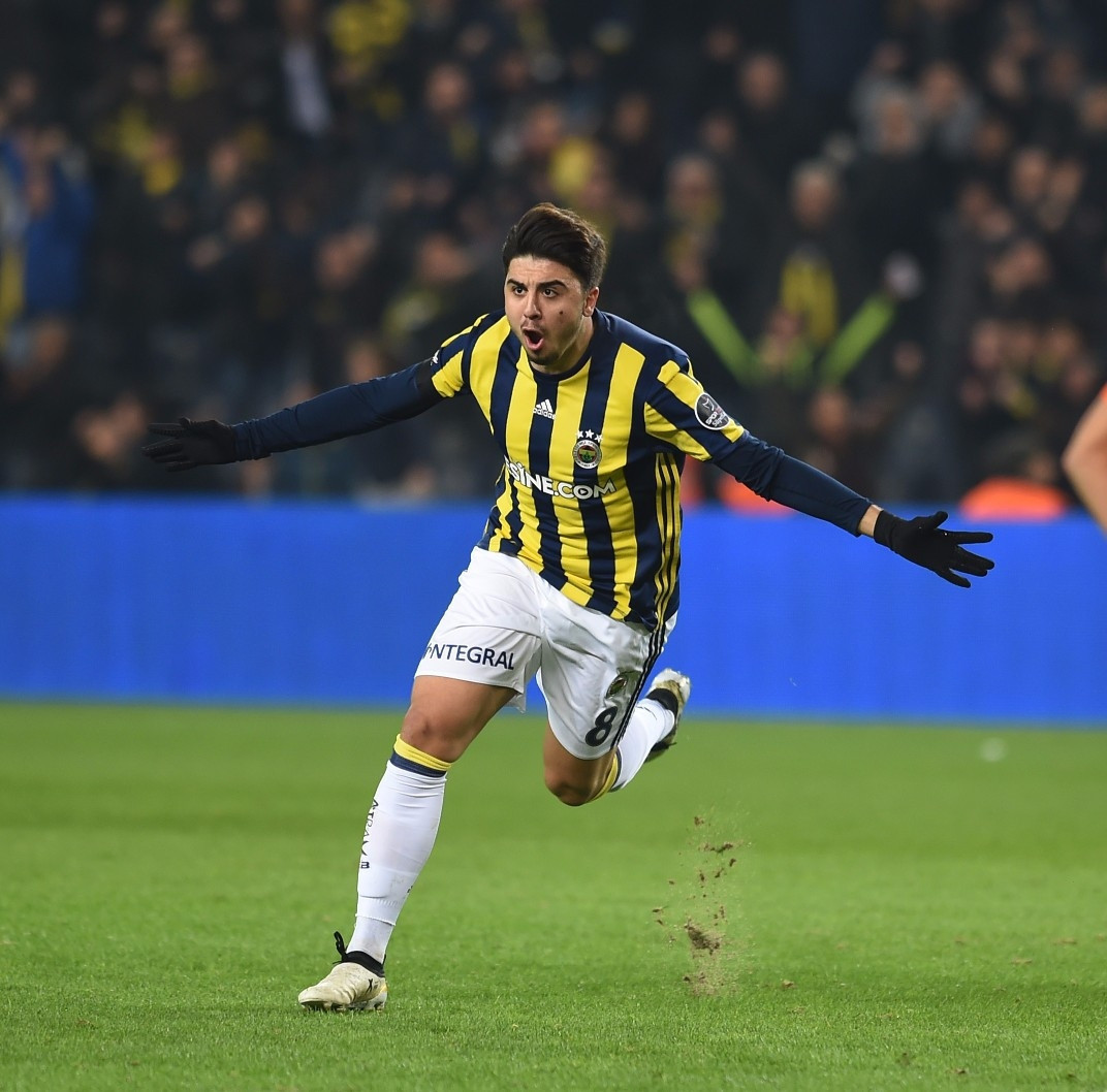 Fenerbahçe - Medipol Başakşehir maçının fotoğrafları