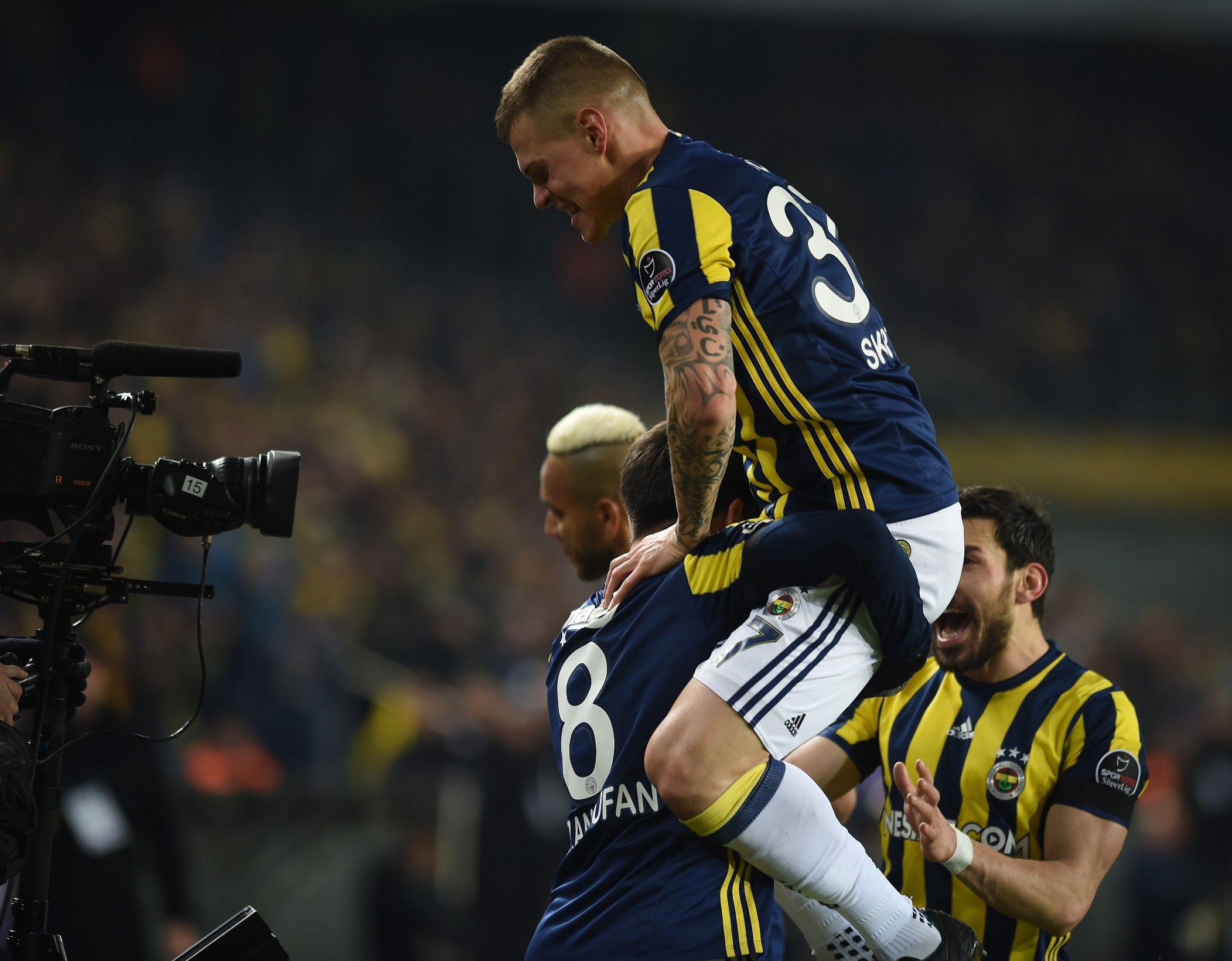 Fenerbahçe - Medipol Başakşehir maçının fotoğrafları