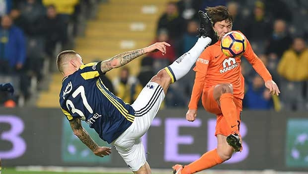 Fenerbahçe - Medipol Başakşehir maçının fotoğrafları