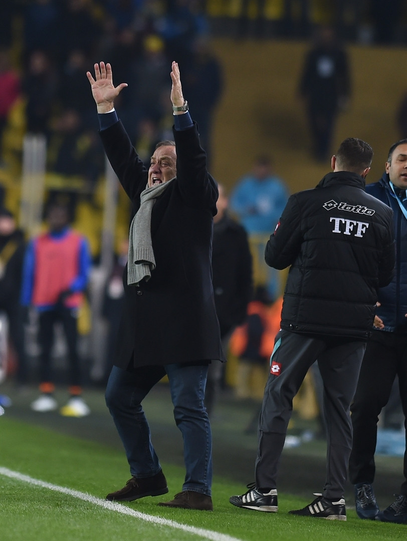 Advocaat çılgına döndü