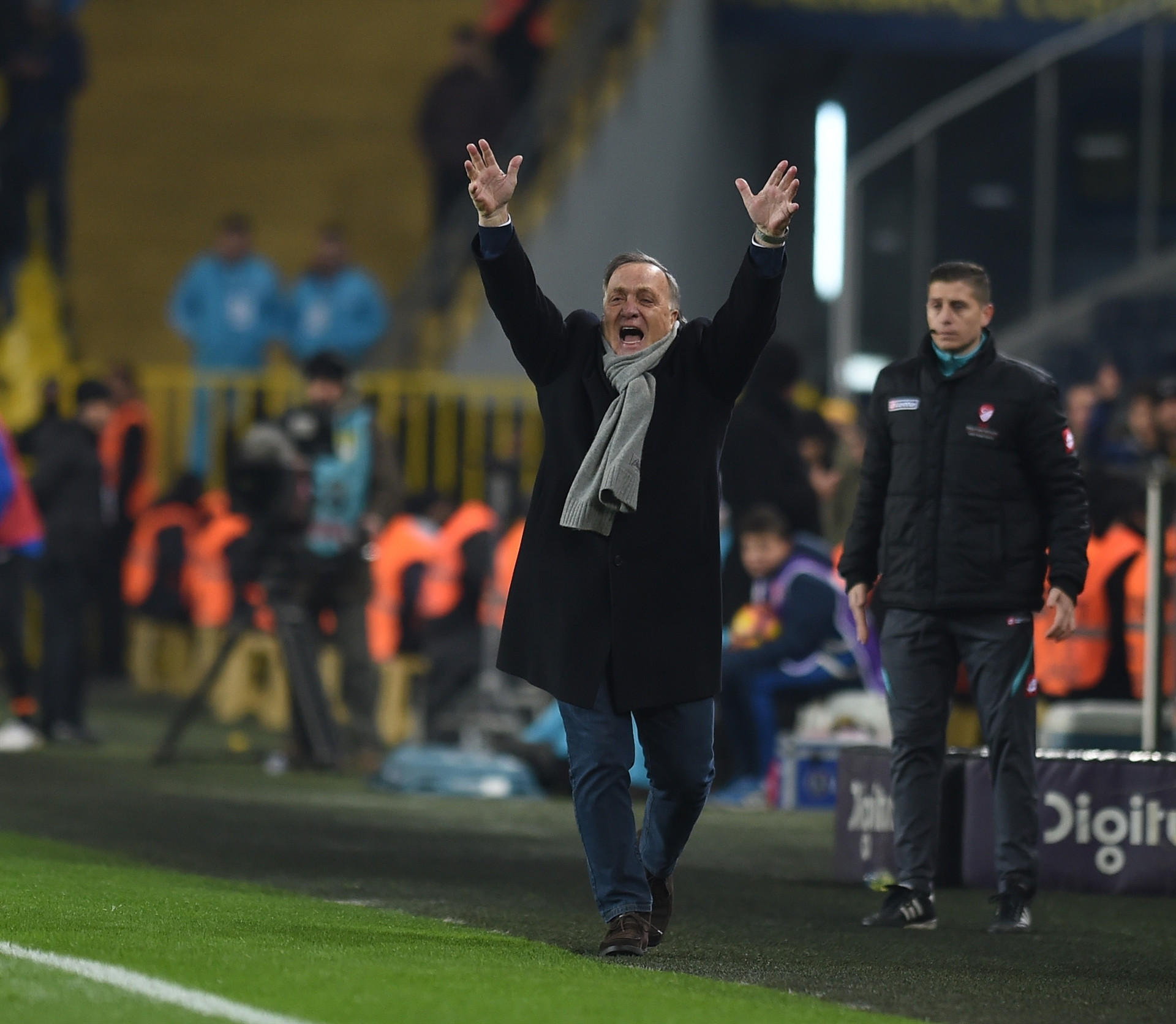 Advocaat çılgına döndü
