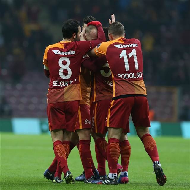 Galatasaray-Akhisar Belediyespor maçından fotoğraflar