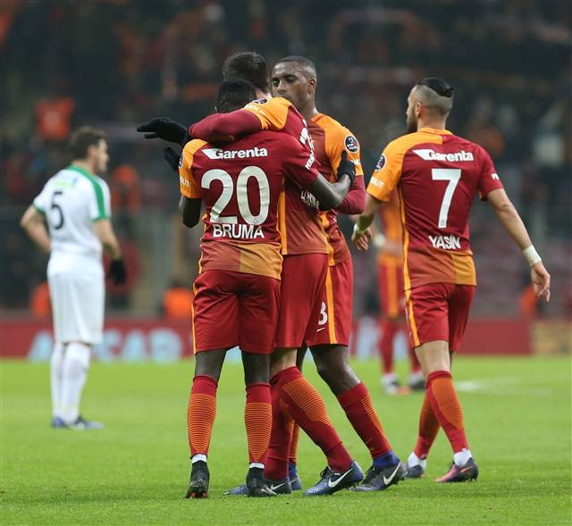 Galatasaray-Akhisar Belediyespor maçından fotoğraflar