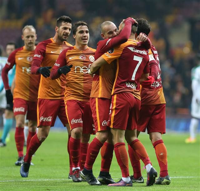 Galatasaray-Akhisar Belediyespor maçından fotoğraflar