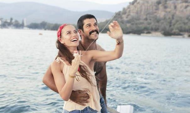Fahriye Evcen ve Burak Özçivit Aşk Fotoğrafları