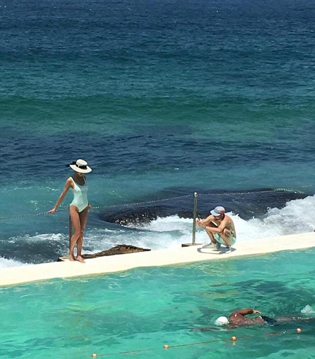 ‘Instagram’daki erkek arkadaşlar’ sevgilileri için bin bir şekle giriyor