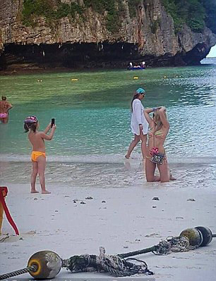 ‘Instagram’daki erkek arkadaşlar’ sevgilileri için bin bir şekle giriyor