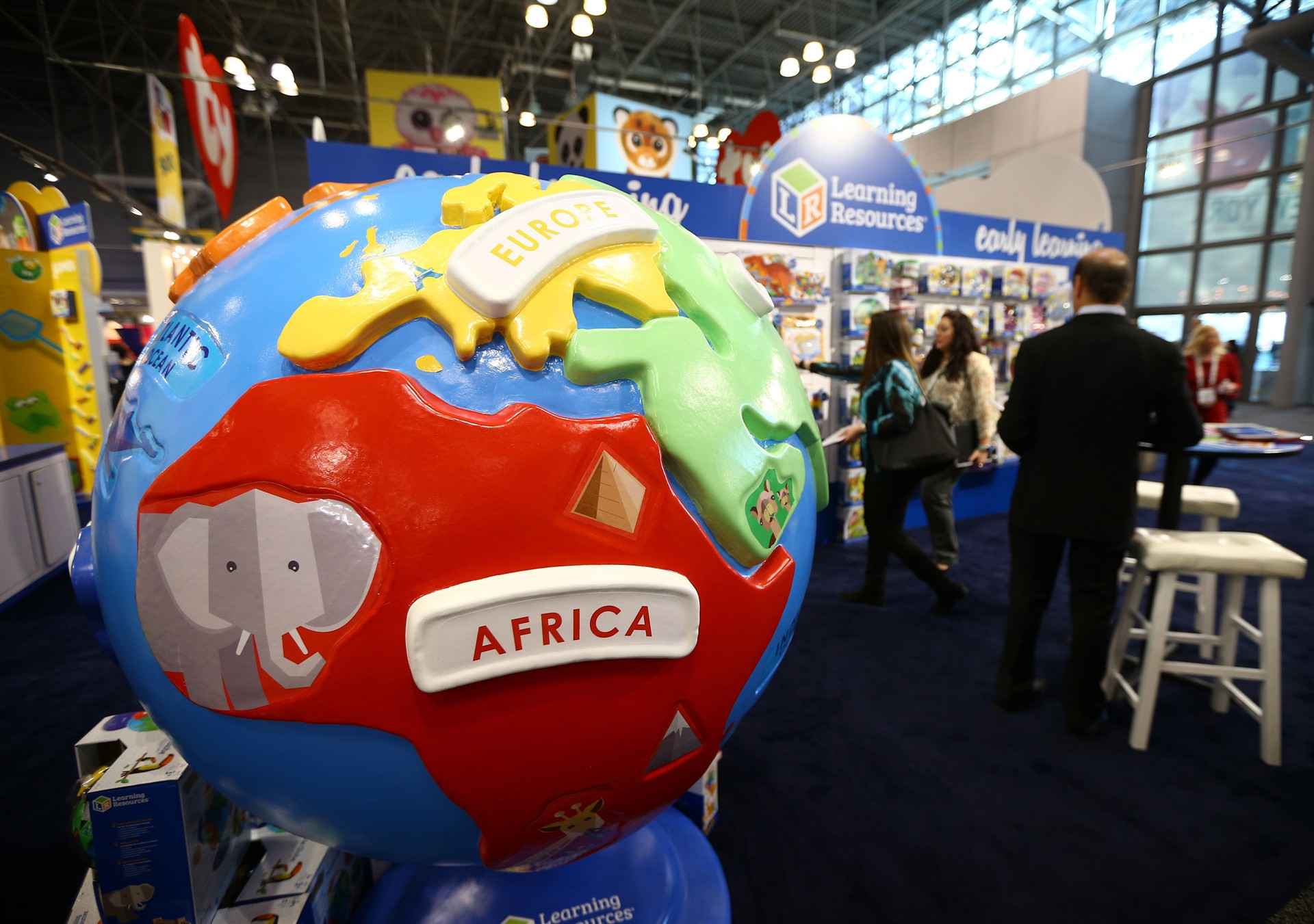 Dünyanın ilk transseksüel oyuncak bebeği Dünyanın ilk transseksüel oyuncak bebeği