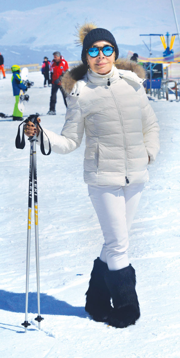 Ünlüler sezonu Erzurum’da kapandı