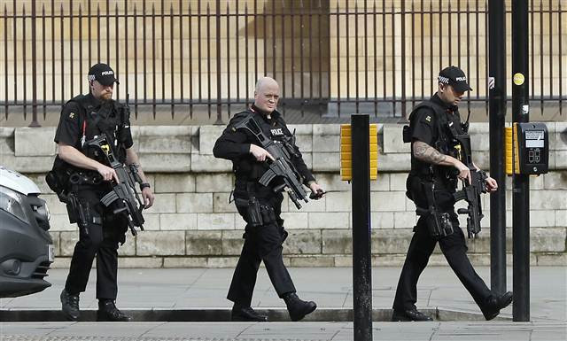 Saldırı sonrası Londradan ilk görüntüler