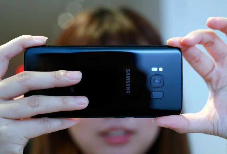 Galaxy S8 ve Galaxy S8 Plus Türkiyede Fiyatlar düştü...