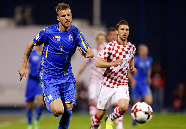 Fenerde yıldız yağmuru sürüyor Yarmolenko ve Taison...