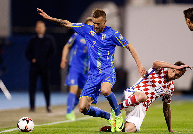 Fenerde yıldız yağmuru sürüyor Yarmolenko ve Taison...