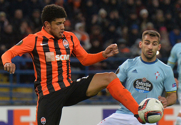 Fenerde yıldız yağmuru sürüyor Yarmolenko ve Taison...