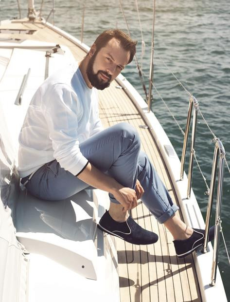 Ortaokul mezuniyetindeyim Ortaokul mezuniyetindeyim