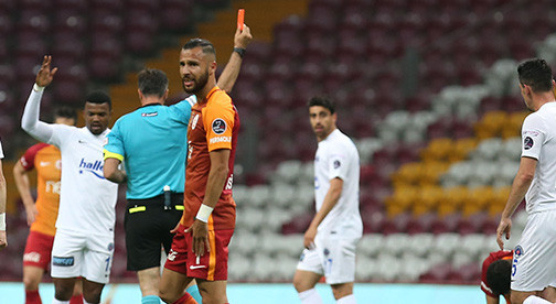 Kaleci sakatlandı oğlum koş koş... Kaleci sakatlandı oğlum koş koş...