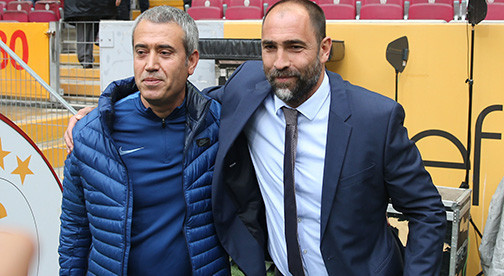 Kaleci sakatlandı oğlum koş koş... Kaleci sakatlandı oğlum koş koş...