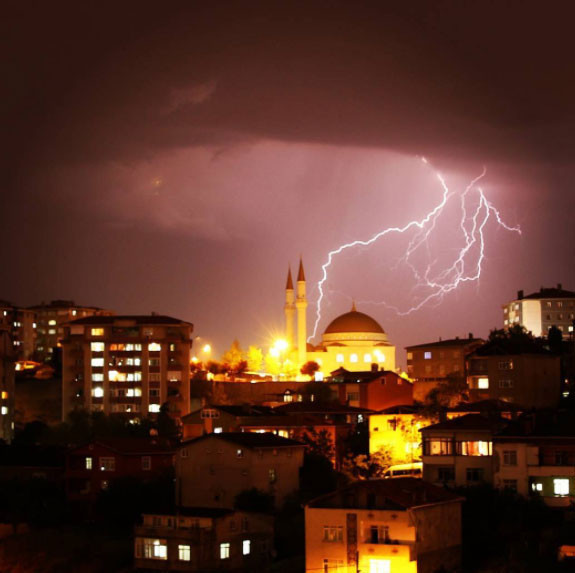 Sosyal medyada dün gece...