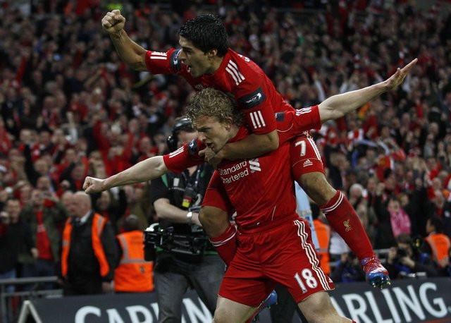 Kuyttan olay 11 Sadece tek Türk var o da... Kuyttan olay 11 Sadece tek Türk var o da...