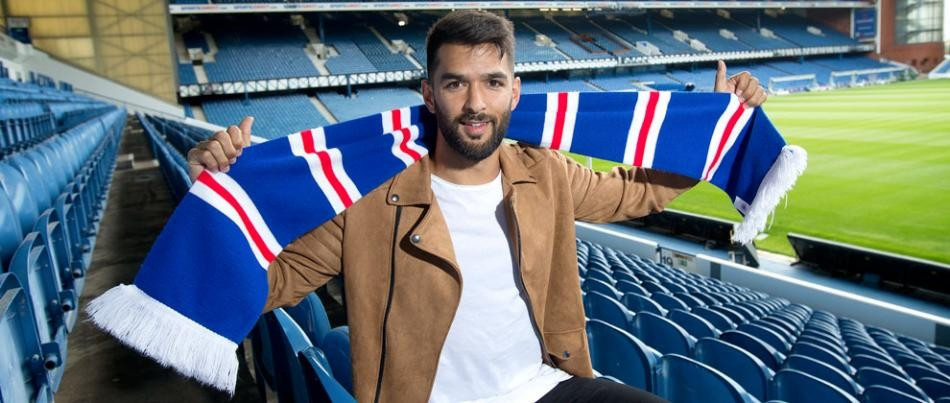 Ve imzalar atıldı Transfer resmen açıklandı