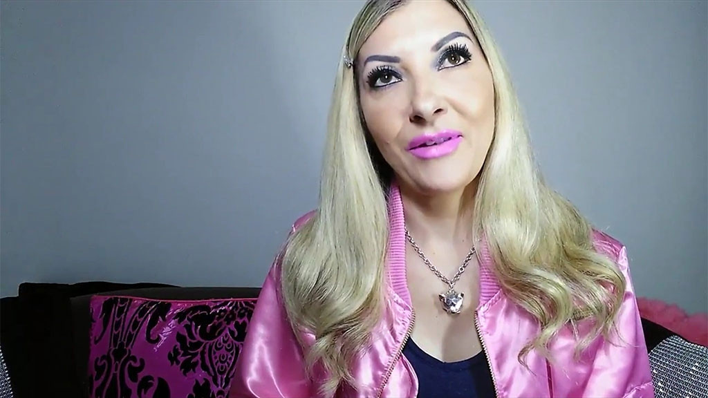 KOCAMDAN BİLE BOŞANIRIM