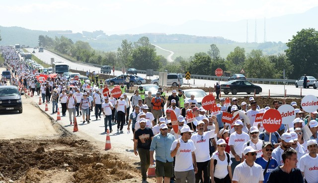 Kılıçdaroğlu Adalet Yürüyüşünün 12. gününde... İşte yürüyüşten fotoğraflar