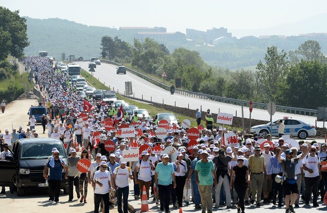 Kılıçdaroğlu Adalet Yürüyüşünün 12. gününde... İşte yürüyüşten fotoğraflar