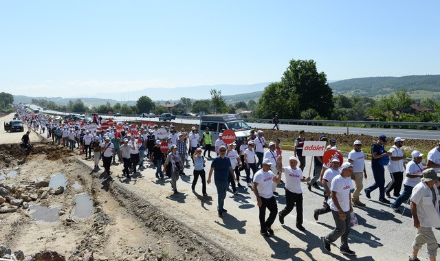 Kılıçdaroğlu Adalet Yürüyüşünün 12. gününde... İşte yürüyüşten fotoğraflar
