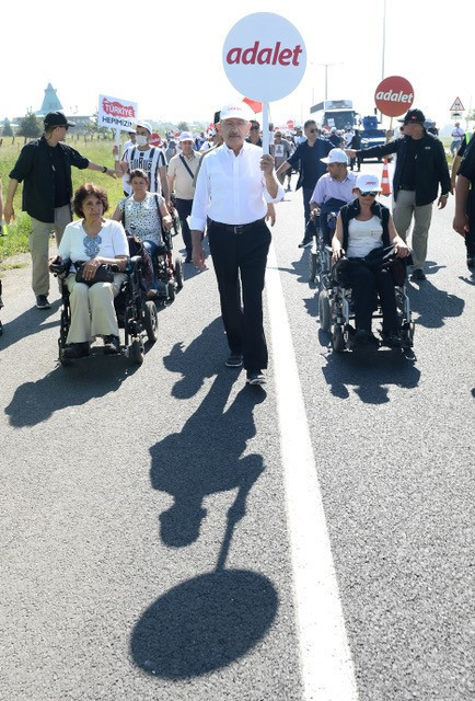 Kılıçdaroğlu Adalet Yürüyüşünün 12. gününde... İşte yürüyüşten fotoğraflar