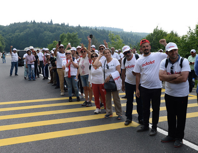 Kılıçdaroğlu Adalet Yürüyüşünün 12. gününde... İşte yürüyüşten fotoğraflar