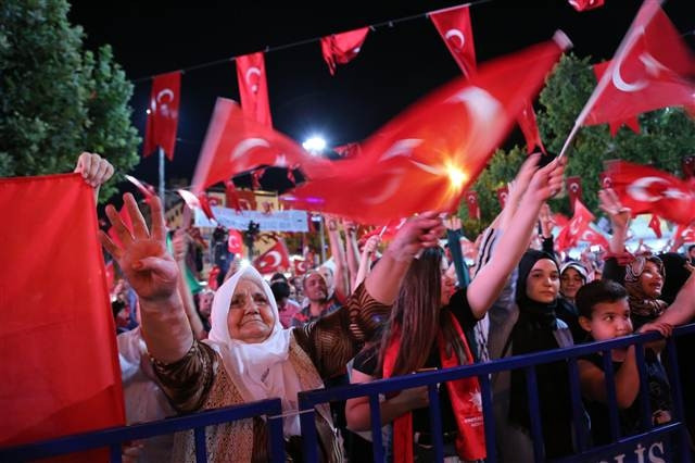 Hain darbe girişiminden 1 yıl sonra...