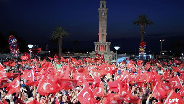 Demokrasi nöbeti sona erdi