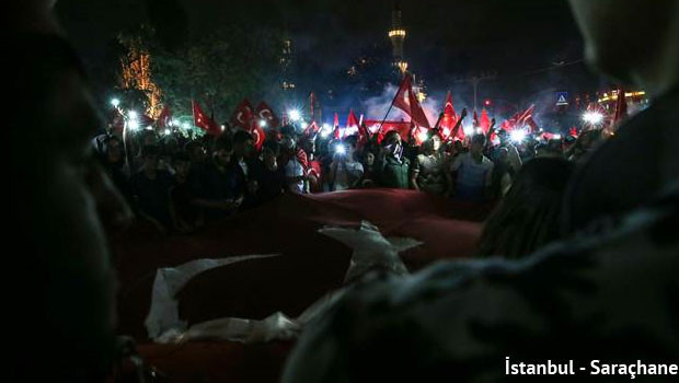 Demokrasi nöbeti sona erdi