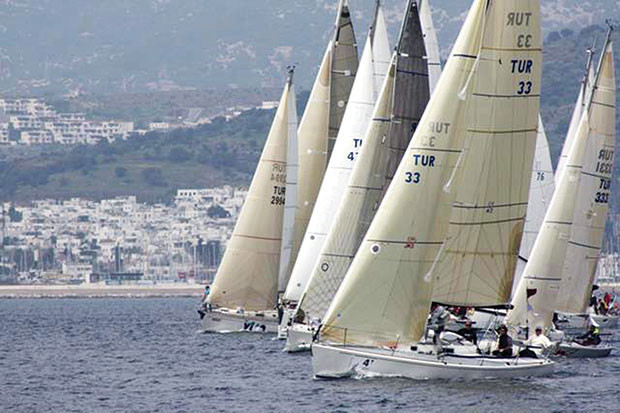 Yelken açıp gidelim