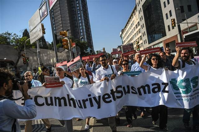 Cumhuriyet Gazetesi davası başladı