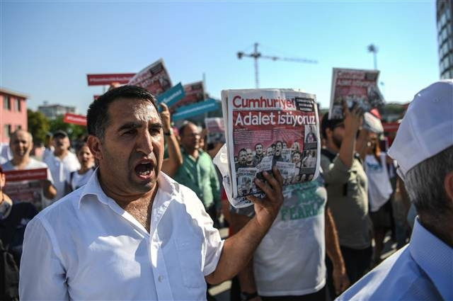 Cumhuriyet Gazetesi davası başladı