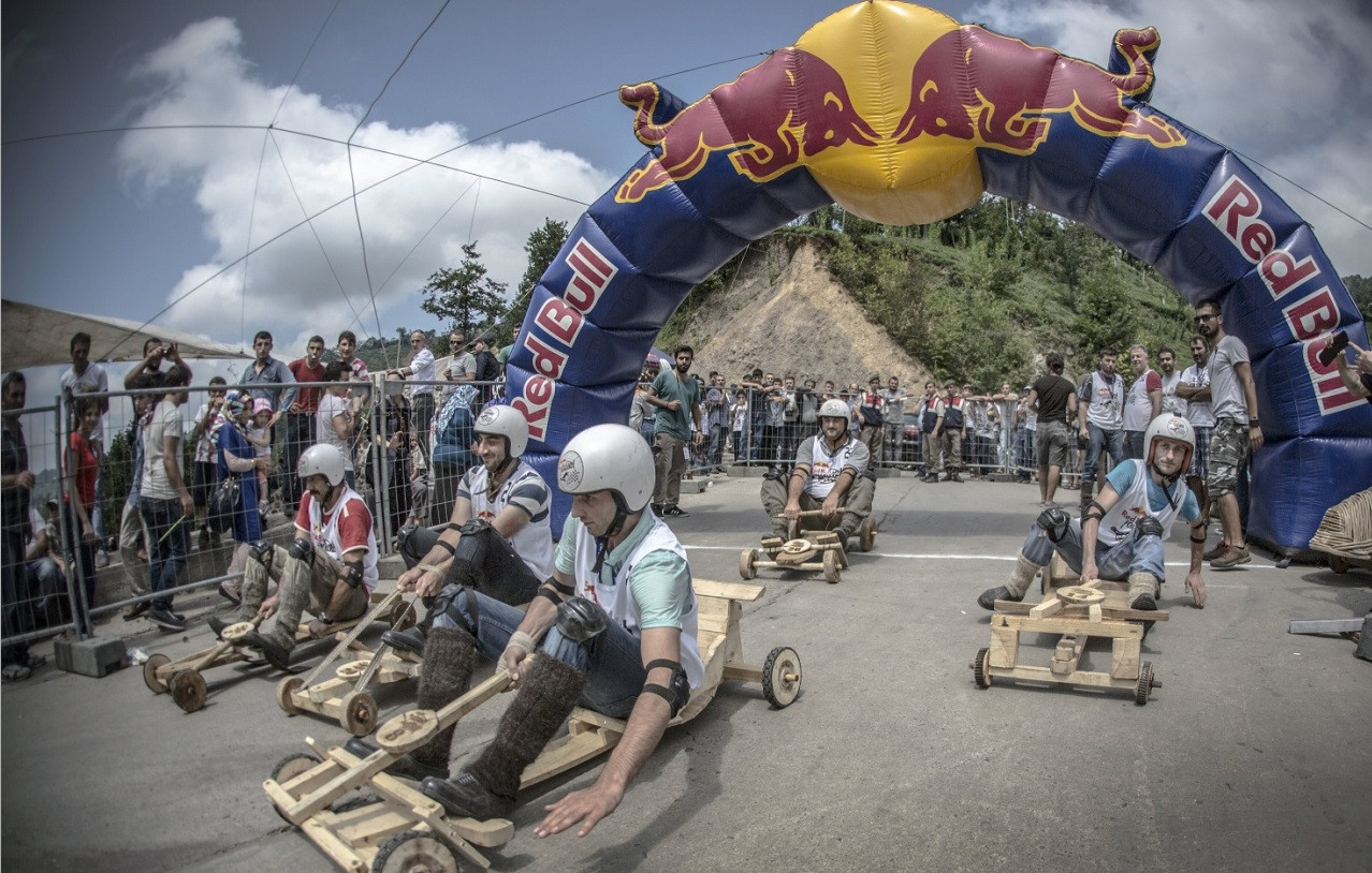 Formulaz yine eğlendirecek Formulaz yine eğlendirecek