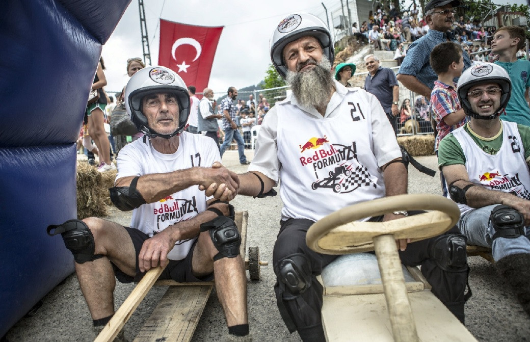 Formulaz yine eğlendirecek Formulaz yine eğlendirecek