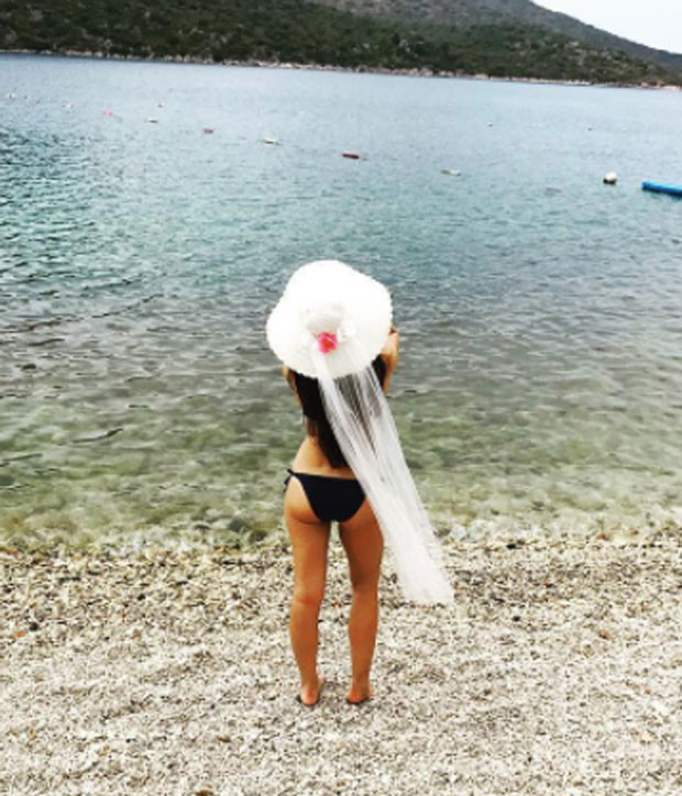 Balayından ilk poz geldi