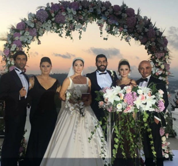 Balayından ilk poz geldi