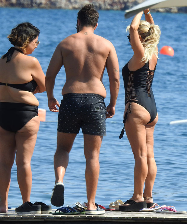 Porno pikap qizil kaltak Talabalar seks partiyasi onlayn