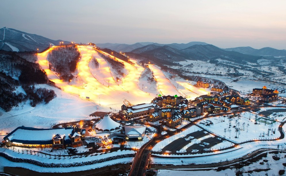 Haydi yeni bir seyahate… Rehberiniz de büyükelçi